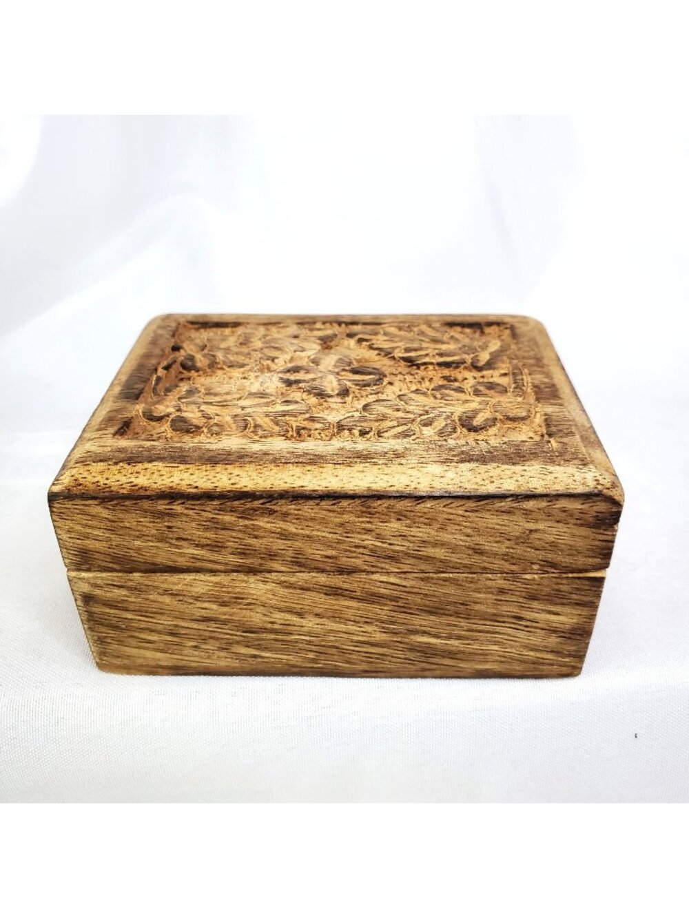 Vintage Hand Carved Wood Floral Hinge Lid Trinket Box Made In India 3 X 4 Inch
